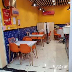干將西路“味道與人氣不凡·成都爆款短視頻新篇亮相 《龍骨·喜躍鈴魂》\