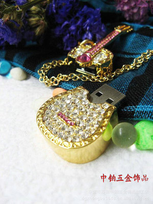 【廠家直銷創(chuàng)意U盤、禮品U盤、小提琴U盤、樂器U盤、吊墜U盤】價格,廠家,圖片,其他數(shù)碼產(chǎn)品及配件,東莞市厚街中鉑五金飾品加工店-